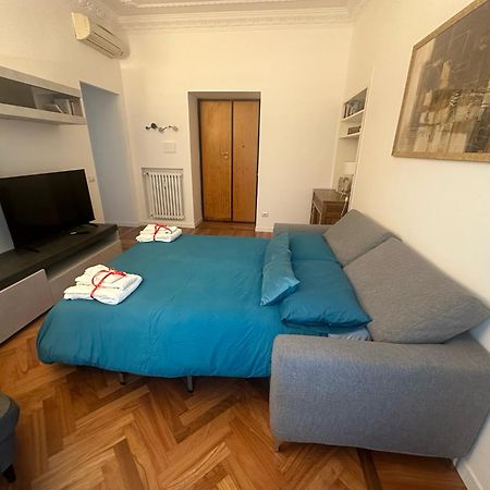 Appartamento “La Palma Nel Cortile” Rome Bagian luar foto
